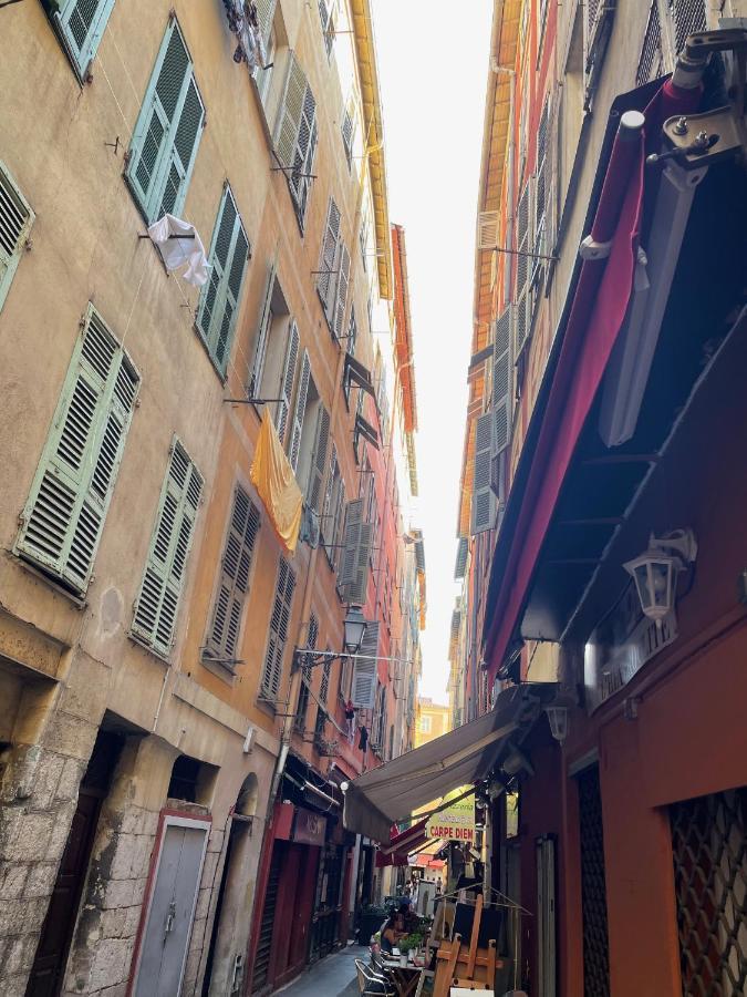Triplex Toit-terrasse Authentique Vieux-nice & Appartement *